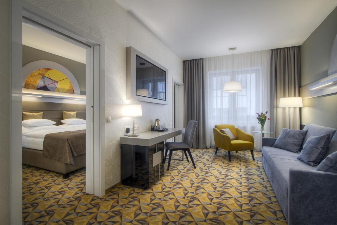 Hotel Essence Praga Esterno foto